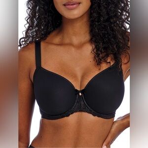 Freya Women's Loveland Underwire Molded Spacer Bra 30K